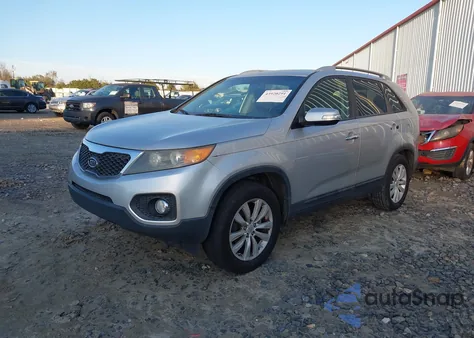 2011 Kia Sorento Lx V6 z USA, uszkodzony, nr VIN 5XYKT4A23BG088059
